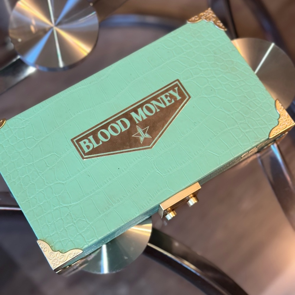 COPY - NEVER SOLD - Jeffree Star Blood Money Palette